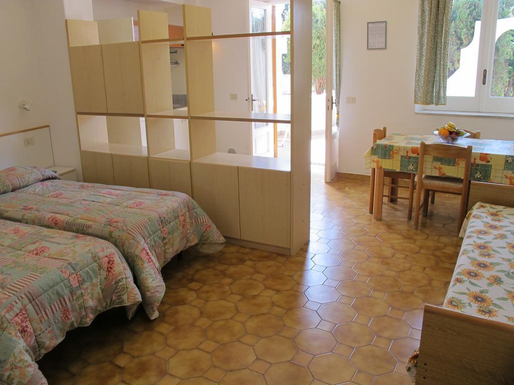 Aparthotel Villa Marinu Forio di Ischia Buitenkant foto