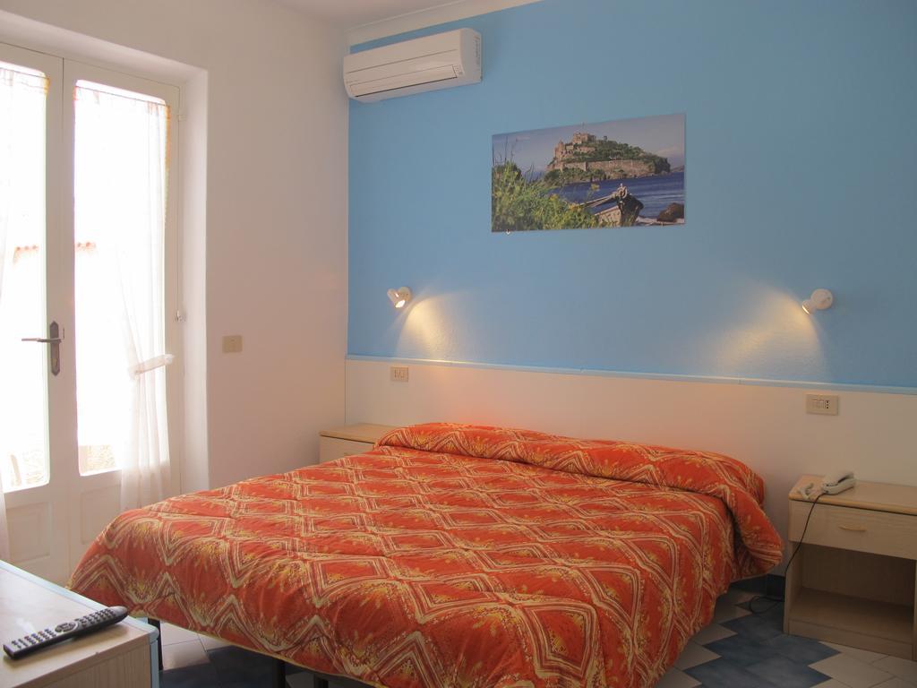 Aparthotel Villa Marinu Forio di Ischia Buitenkant foto