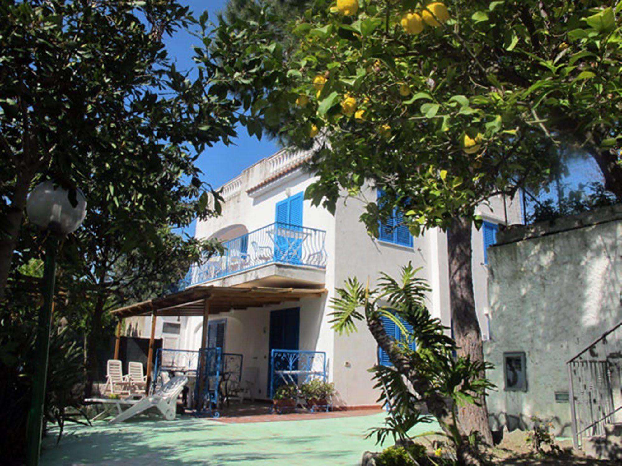 Aparthotel Villa Marinu Forio di Ischia Buitenkant foto