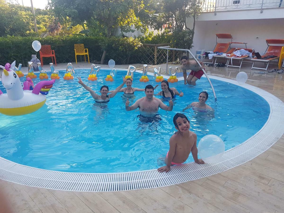 Aparthotel Villa Marinu Forio di Ischia Buitenkant foto